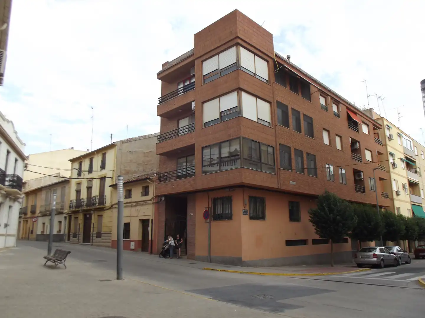 Außenansicht von Wohnung zum Verkauf in Almansa mit Heizung und Möbliert