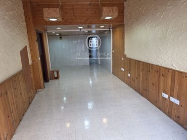 Local comercial en alquiler en Montserrat