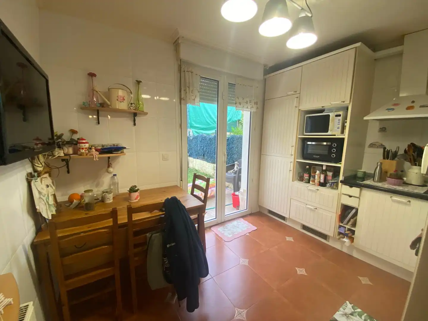 Kitchen of Detached homes for sale in Castro-Urdiales  with Heating, Private garden and Parquet flooring
