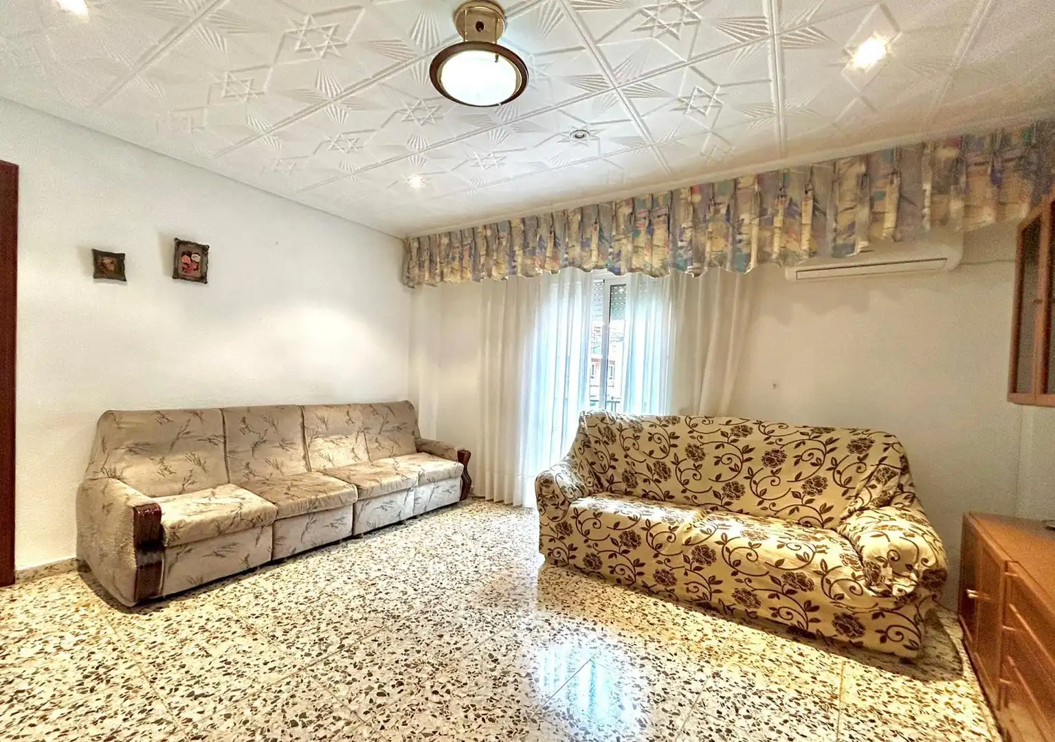 Wohnzimmer von Wohnung zum Verkauf in Elche / Elx mit Klimaanlage und Möbliert