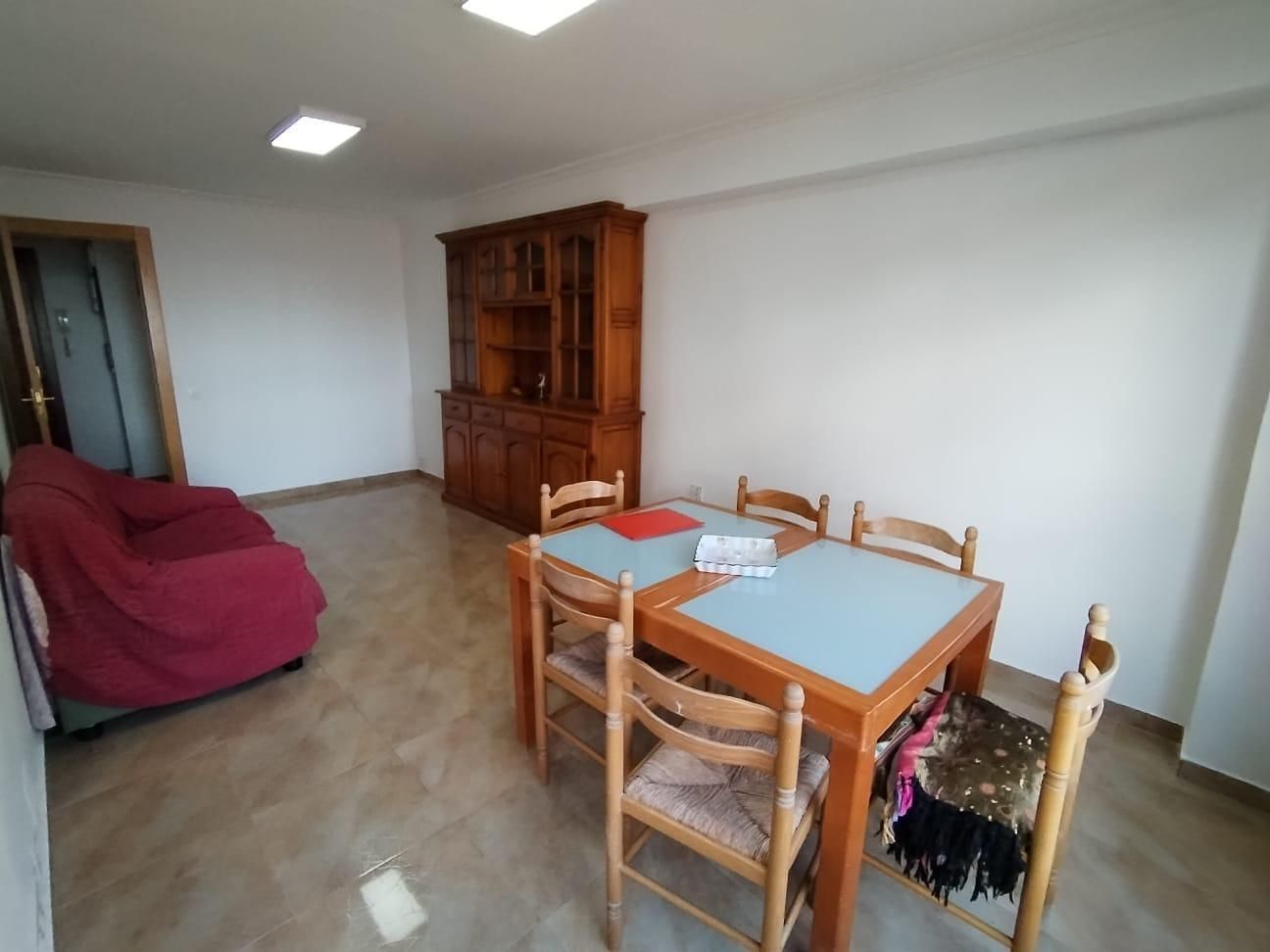 Dining room of Apartment for sale in Benidorm  with Private garden, Furnished and Community pool