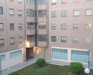 Exterior view of Flat for sale in  Zaragoza Capital  with Terrace and Balcony