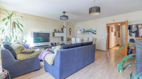 Foto 2 de Casa adosada en venda a Calle Rosalia de Castro, 11, Campo Real, Madrid