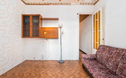 Bedroom of Flat for sale in  Barcelona Capital  with Alarm
