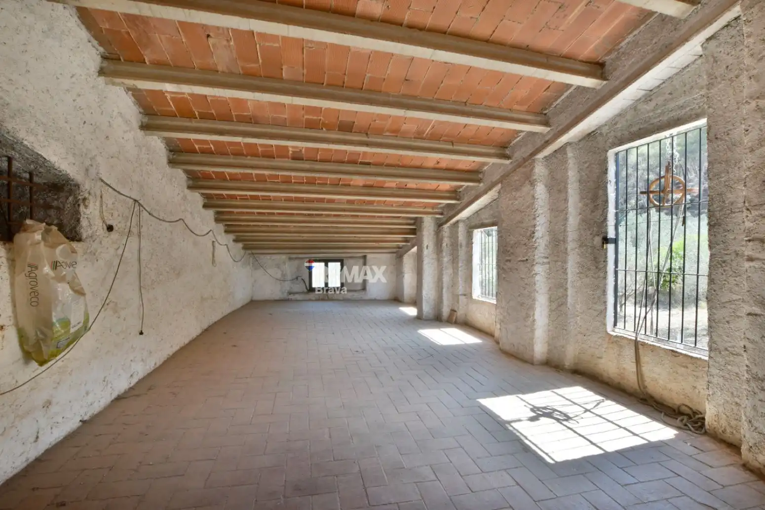 Finca rústica en venda en Sant Andreu de la Barca amb Jardí privat