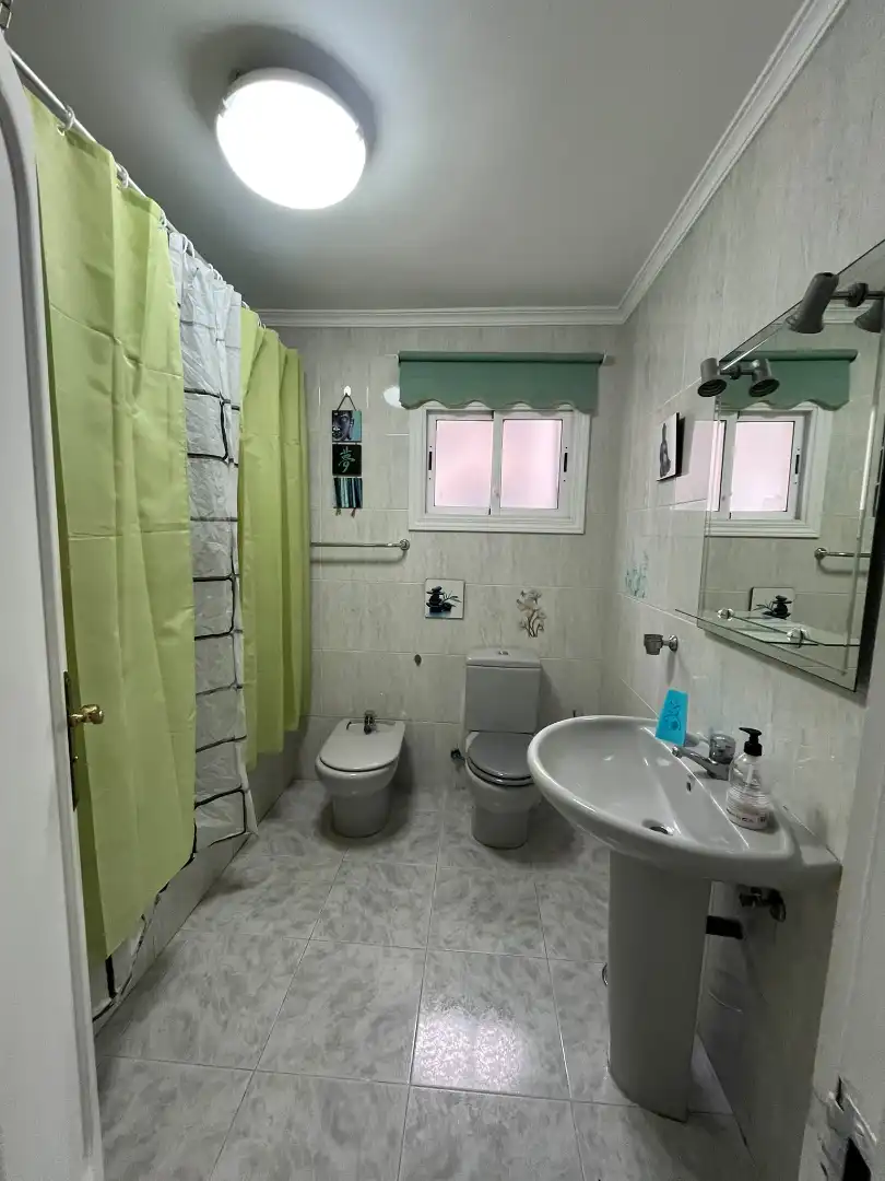 Bathroom of Flat for sale in Centro