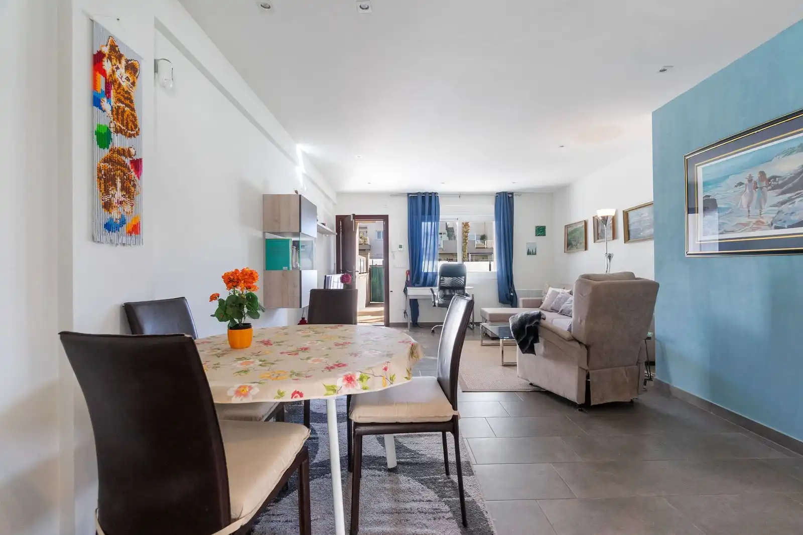 Sala de estar de Apartamento en venta en Torrevieja con Jardín privado, Terraza y Piscina comunitaria