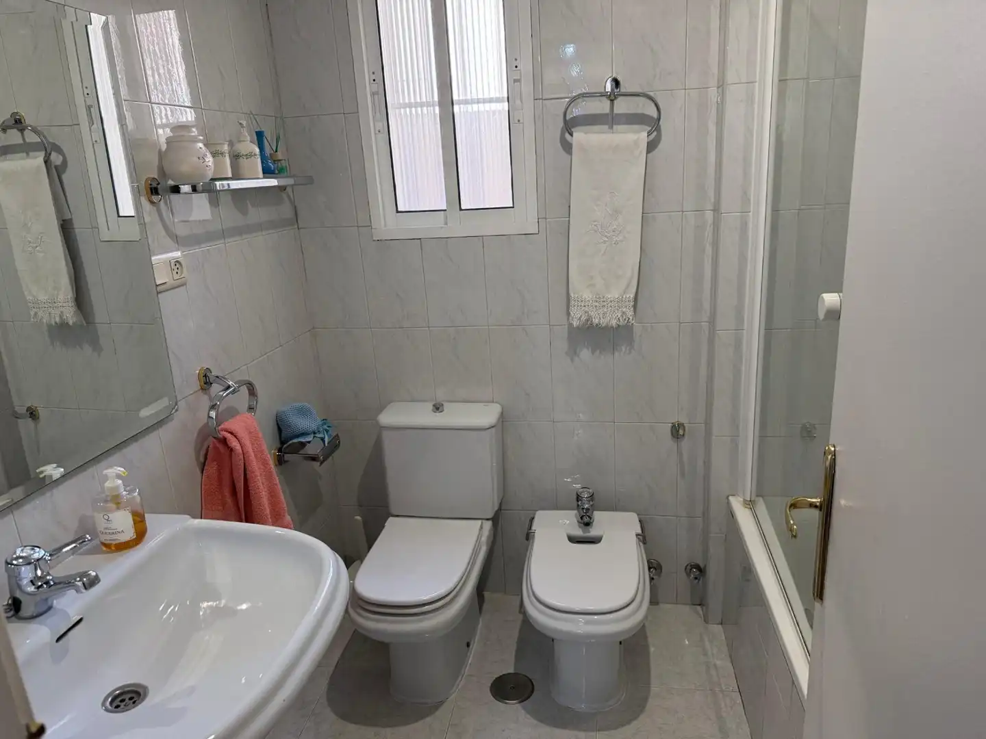 Bany de Pis en venda en Jaén amb Aire condicionat i Calefacció