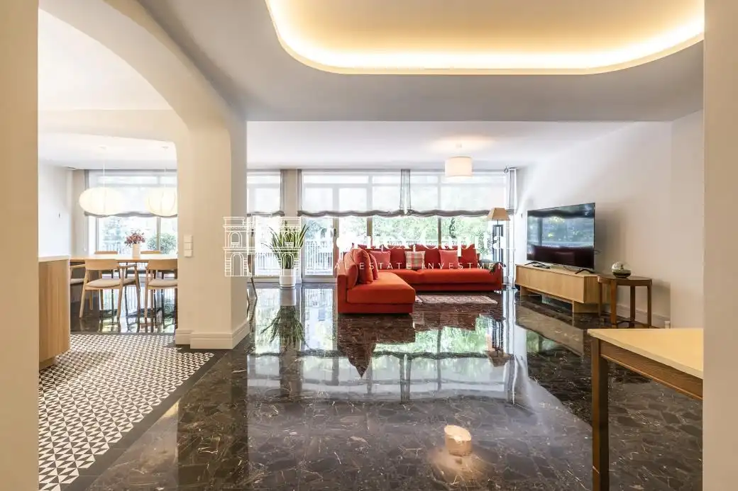 Sala de estar de Piso en venta en Barcelona con Aire acondicionado, Terraza y Trastero