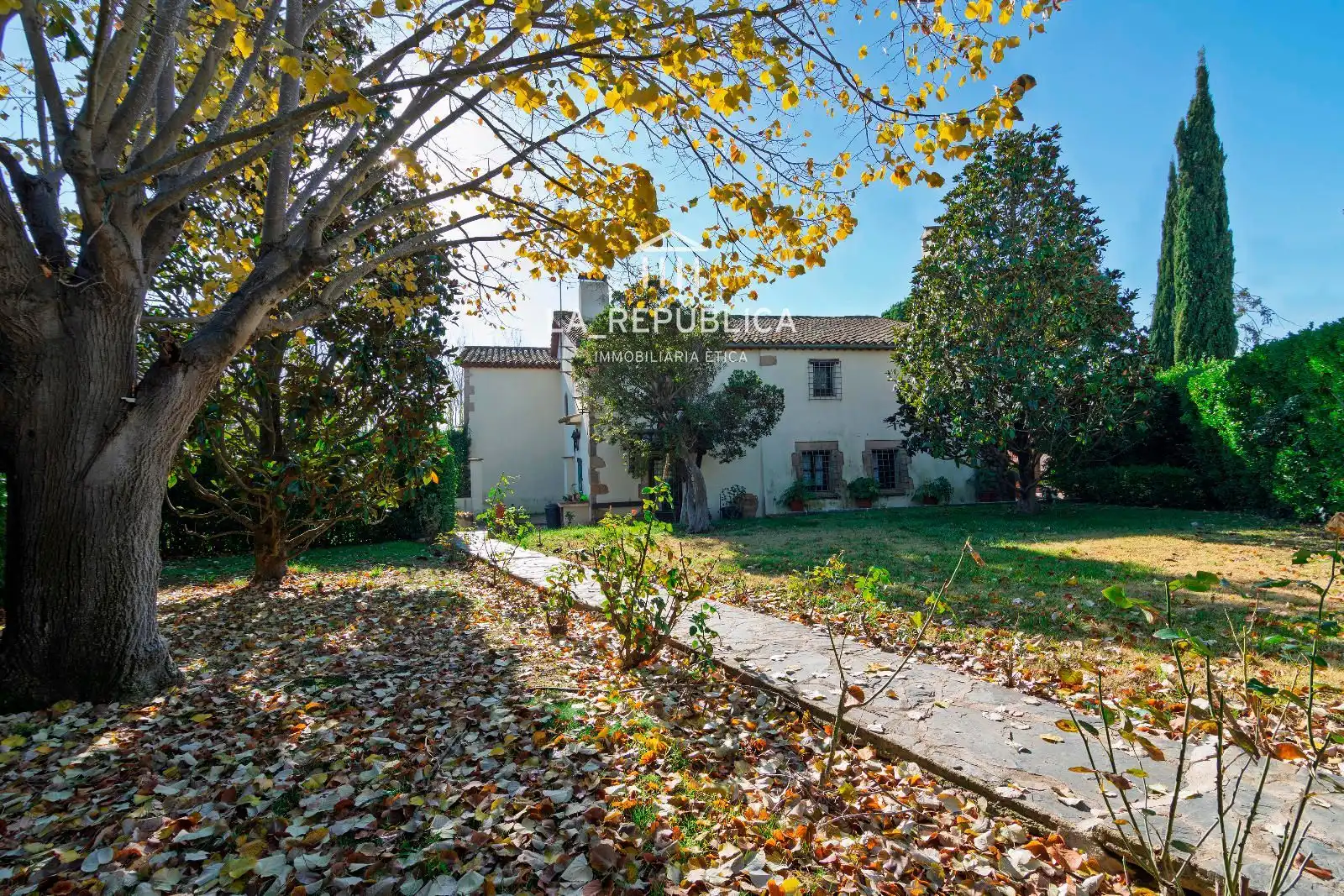 Vista exterior de Casa o chalet en venta en Sils con Calefacción, Jardín privado y Terraza