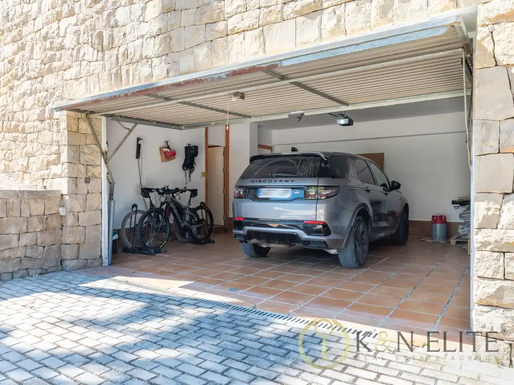 Parking of Houses for sale in Petrer  with Private garden and Swimming Pool