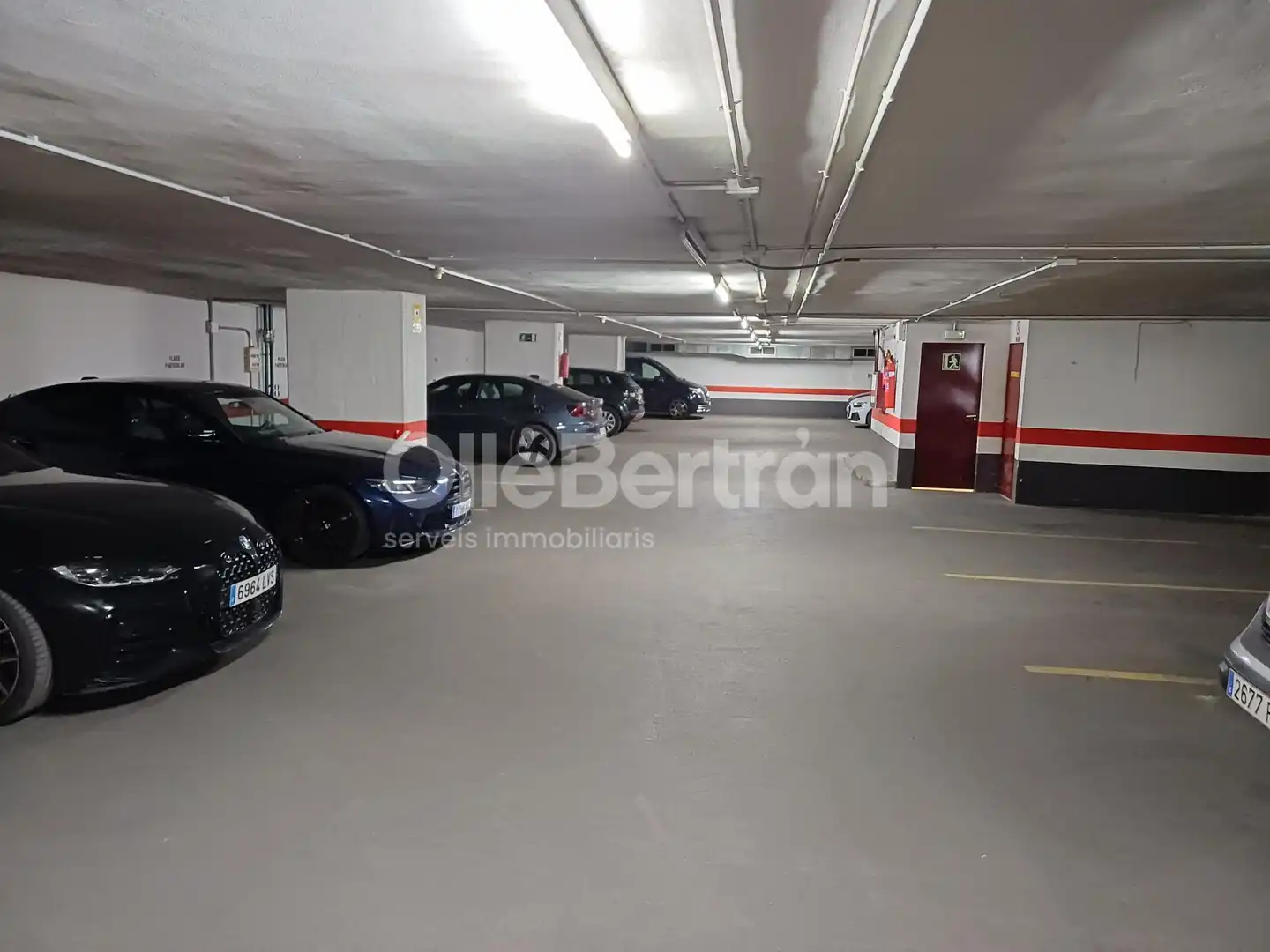 Einzelparkplatz zur Miete in del Consell de Cent, imagen 4