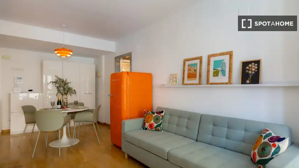 Sala de estar de Piso de alquiler en Valencia con Aire acondicionado, Calefacción y Amueblado