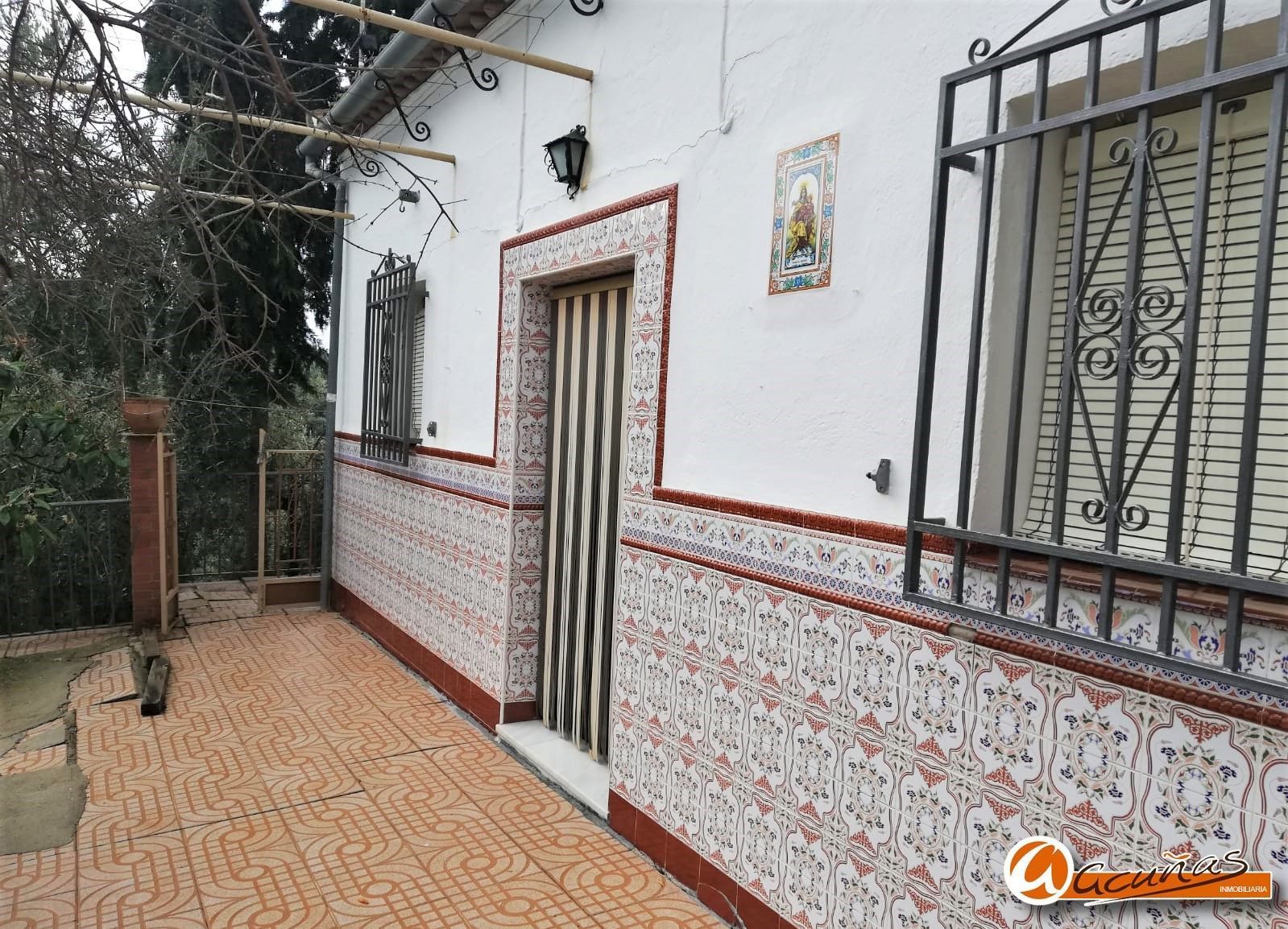 Vista exterior de Casa o xalet en venda en Villanueva de Algaidas amb Traster