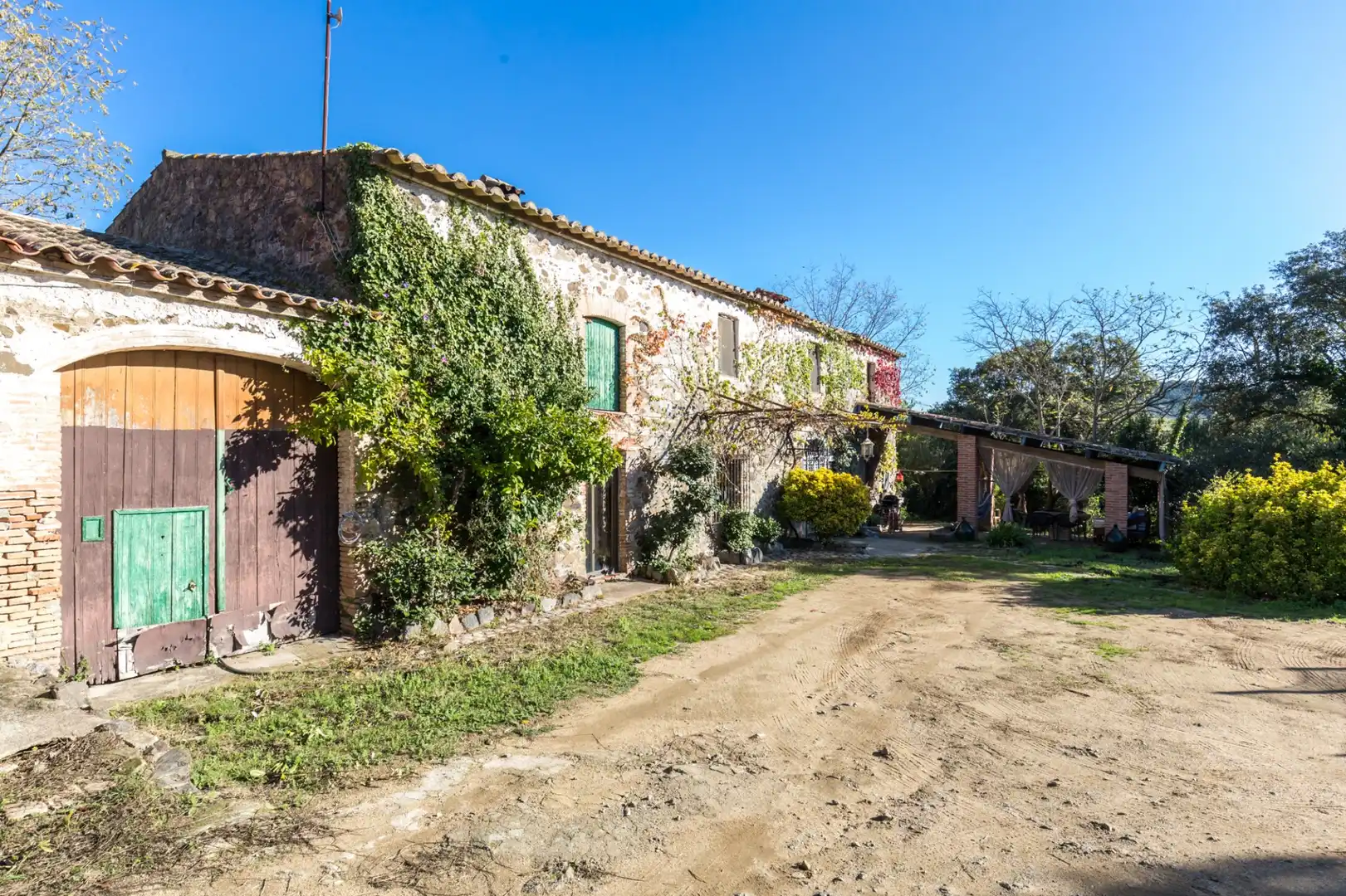 Vista exterior de Finca rústica en venta en Llagostera con Calefacción, Terraza y Trastero