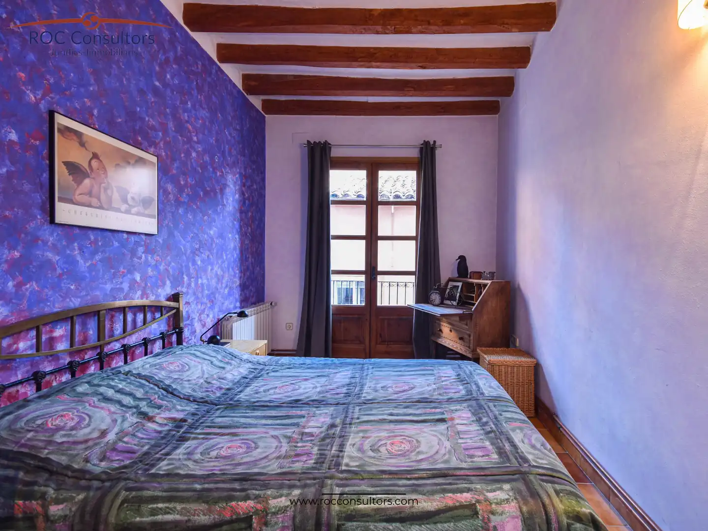 Schlafzimmer von Einfamilien-Reihenhaus zum Verkauf in Berga mit Heizung