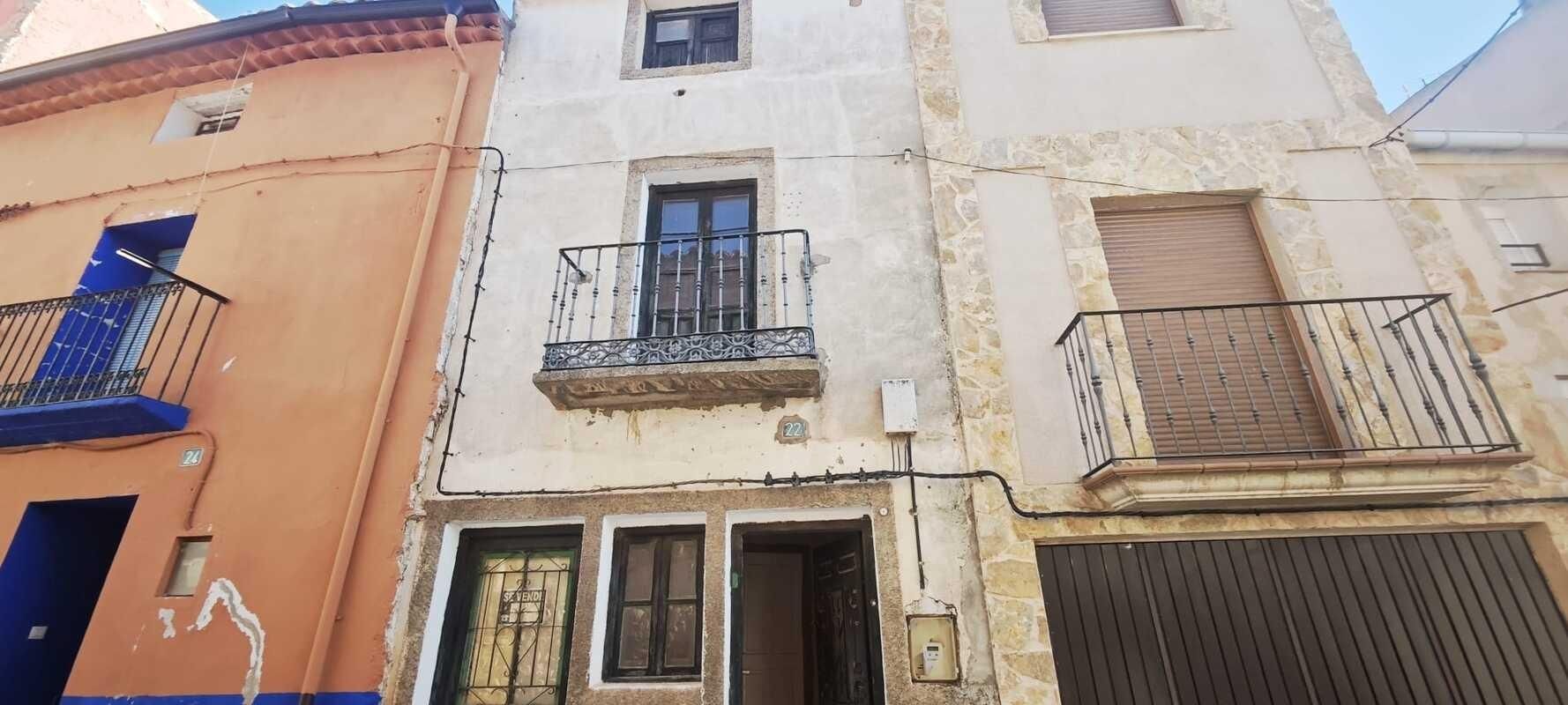 Vista exterior de Casa o xalet en venda en Campillo de Aragón