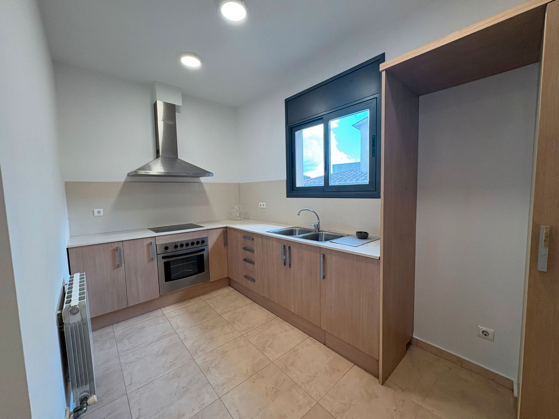 Kitchen of House or chalet to rent in Vallgorguina  with Heating, Private garden and Terrace