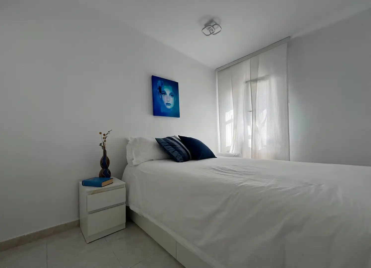 Bedroom of Flat for sale in Girona  with Heating