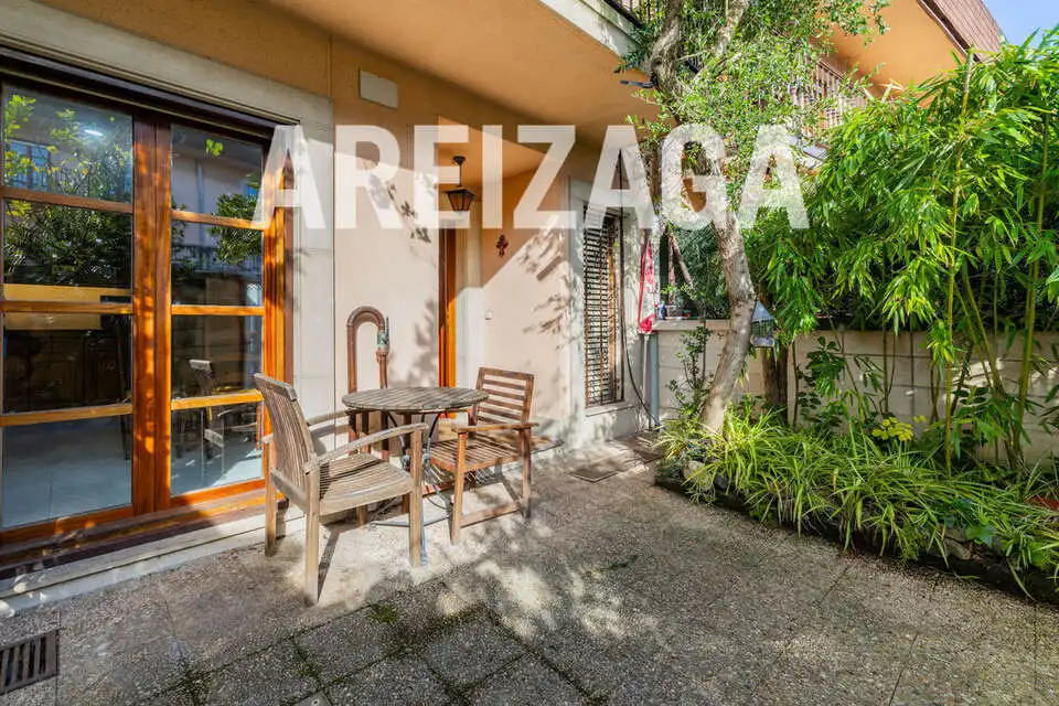 Jardí de Casa o xalet en venda en Donostia - San Sebastián  amb Calefacció, Jardí privat i Terrassa