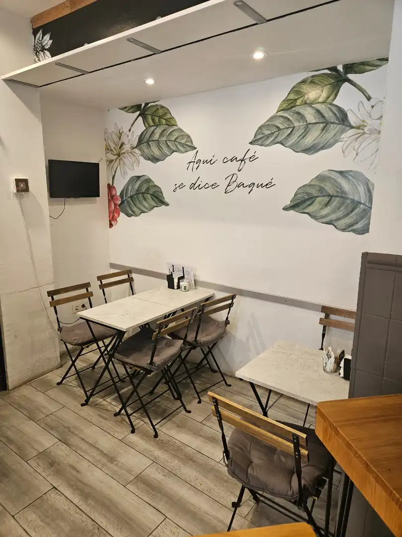Local en traspaso en Marbella con Aire acondicionado, Terraza y Amueblado