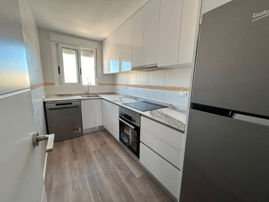 Kitchen of Apartment for sale in Torremolinos