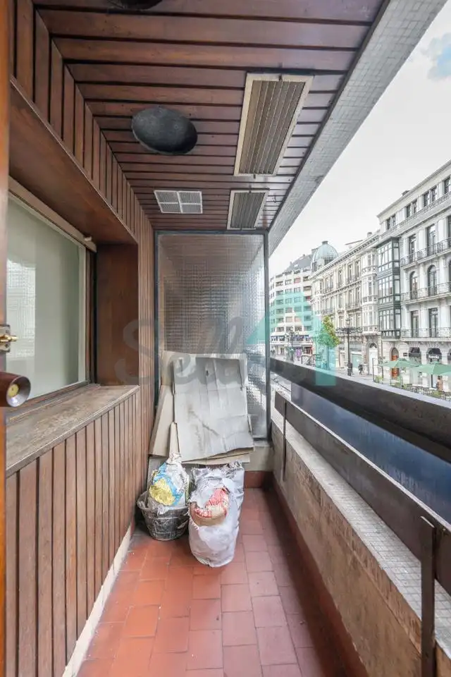 Büro mit Aufzug zur Miete in Uría, imagen 24