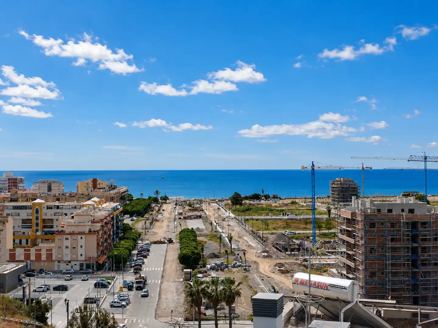Vista exterior de Casa o chalet de alquiler en Vélez-Málaga con Aire acondicionado, Terraza y Piscina
