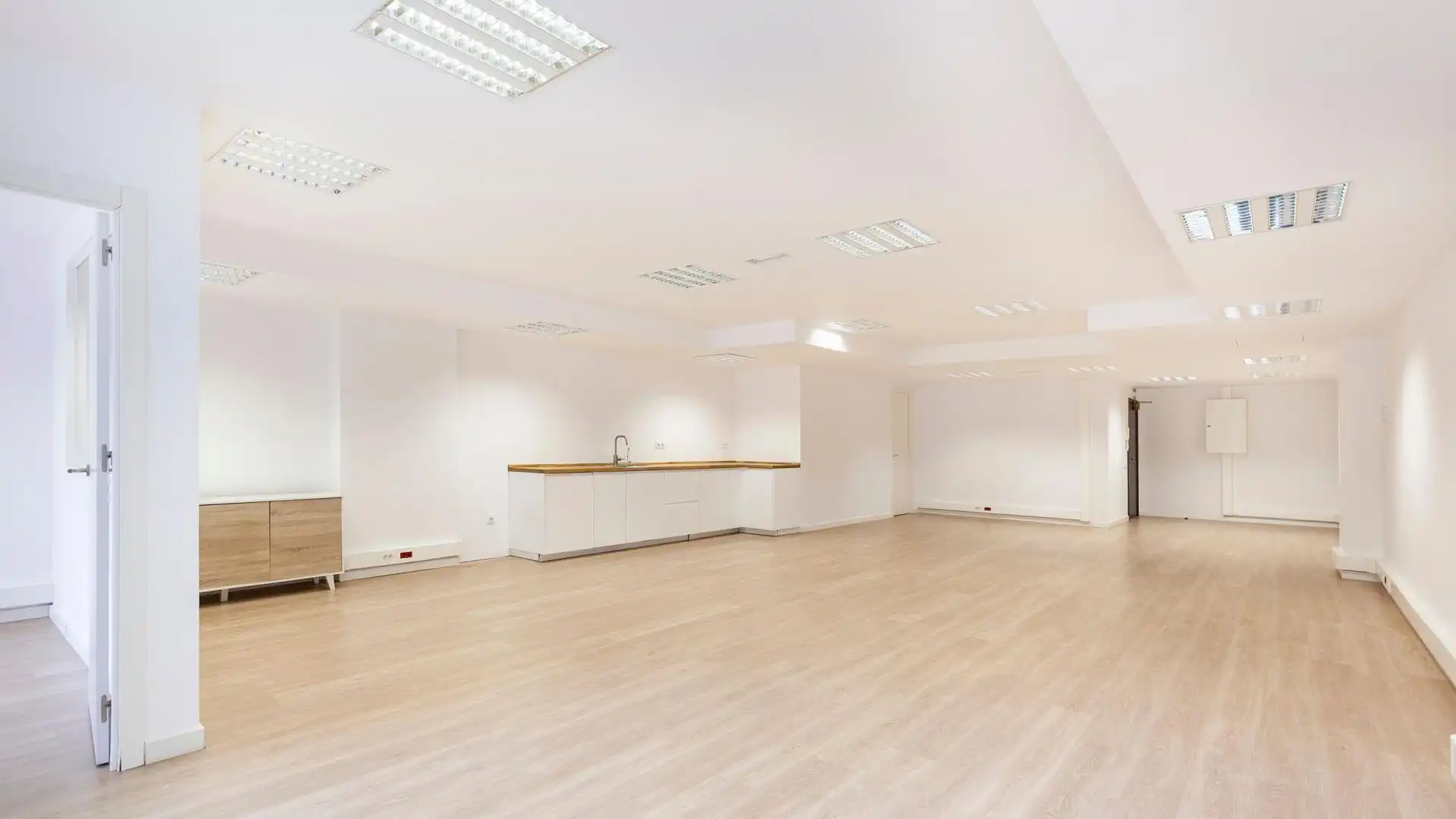 Office for rent in Barcelona  with Terrace