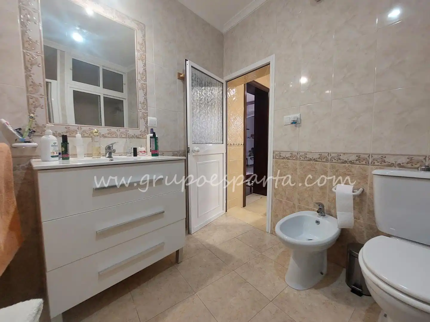 Baño de Casa adosada en venta en Olivares con Aire acondicionado, Terraza y Amueblado