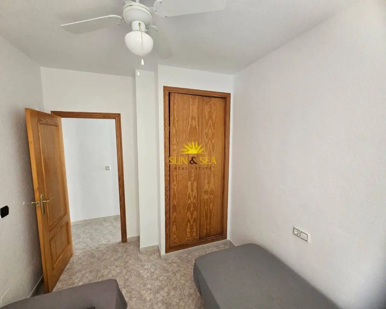 Dormitori de Casa o xalet de lloguer en Orihuela amb Aire condicionat, Calefacció i Terrassa