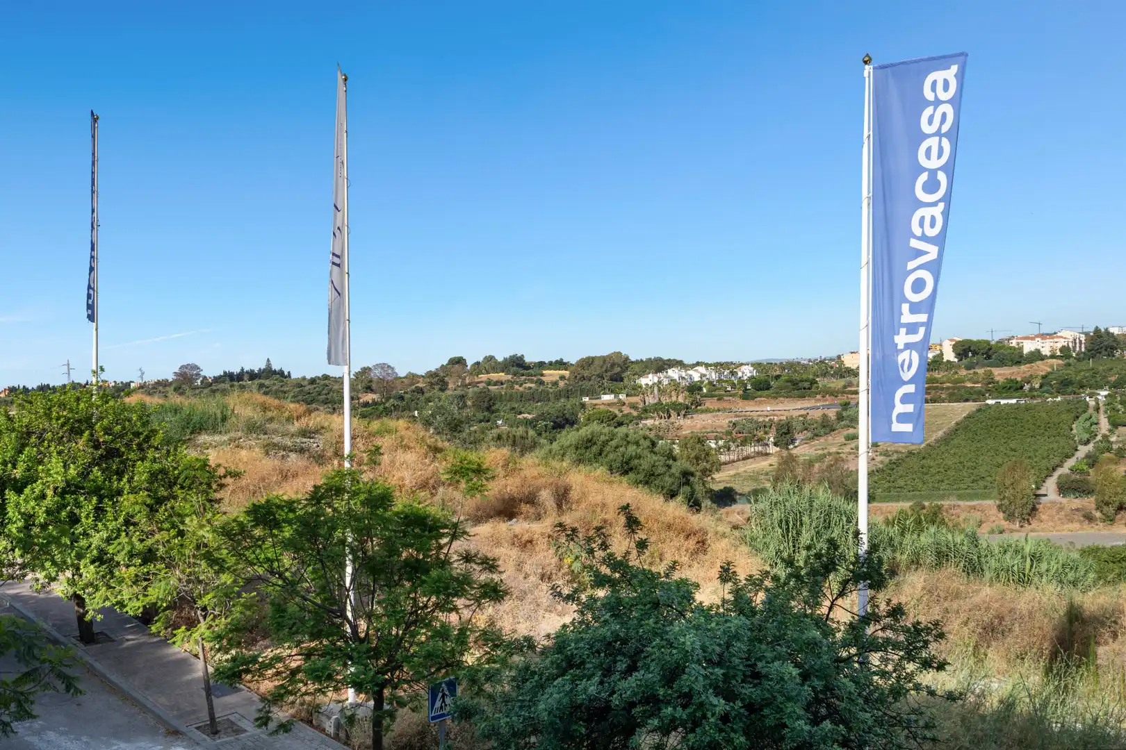Casa adosada de alquiler en Estepona con Aire acondicionado, Terraza y Piscina