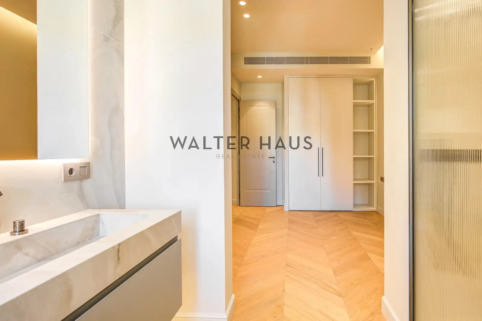 Wohnung mit Balkon zum Verkauf in Carrer d'Enric Granados, imagen 17