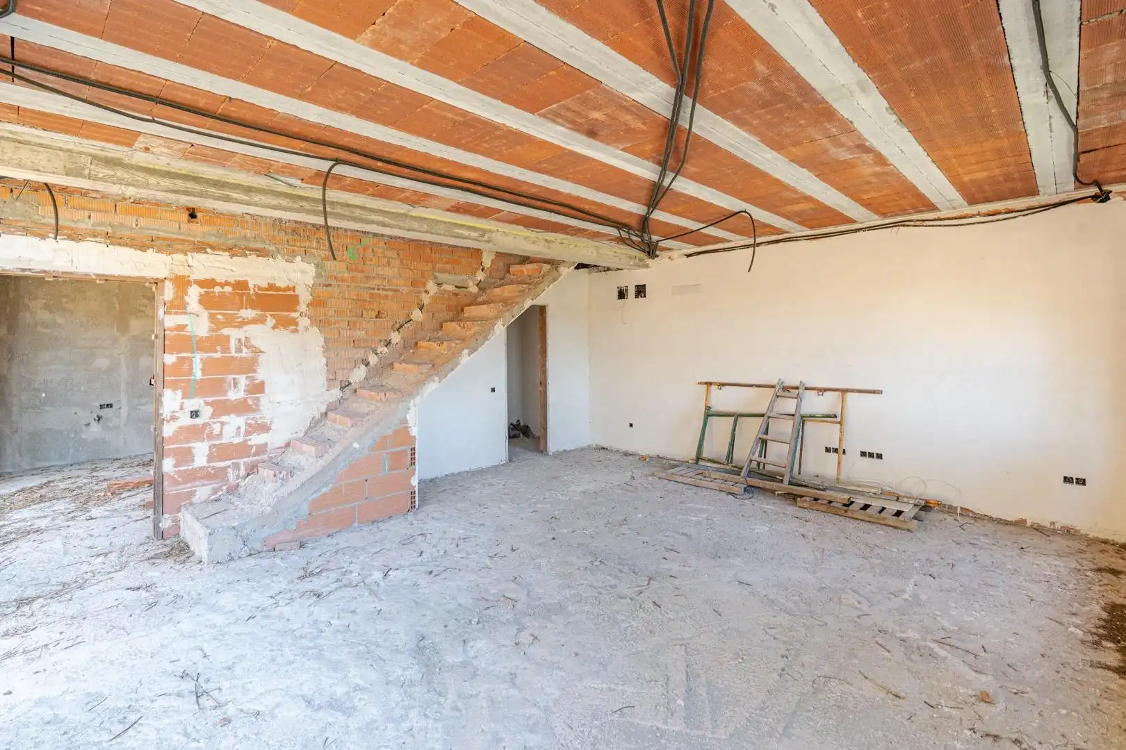 Haus oder Chalet zum Verkauf in Corbera de Llobregat mit Privatgarten