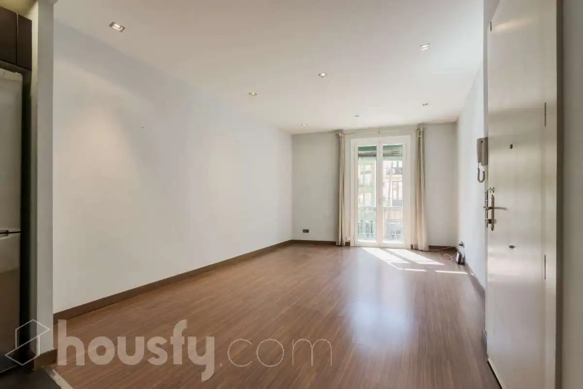 Appartamento con terrazza in vendita a Carrer de Pere IV ., imagen 4