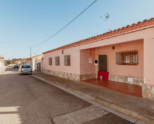 Exterior view of House or chalet for sale in Sariñena