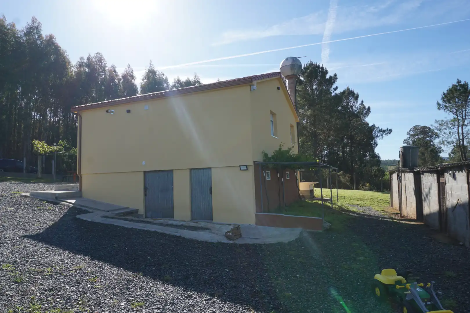 Vista exterior de Casa o chalet en venta en Santiso con Calefacción, Jardín privado y Amueblado