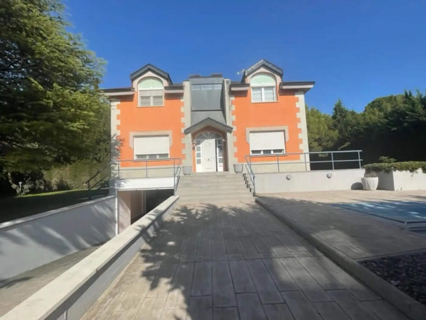 Vista exterior de Casa o chalet en venta en Zuera con Aire acondicionado, Calefacción y Jardín privado