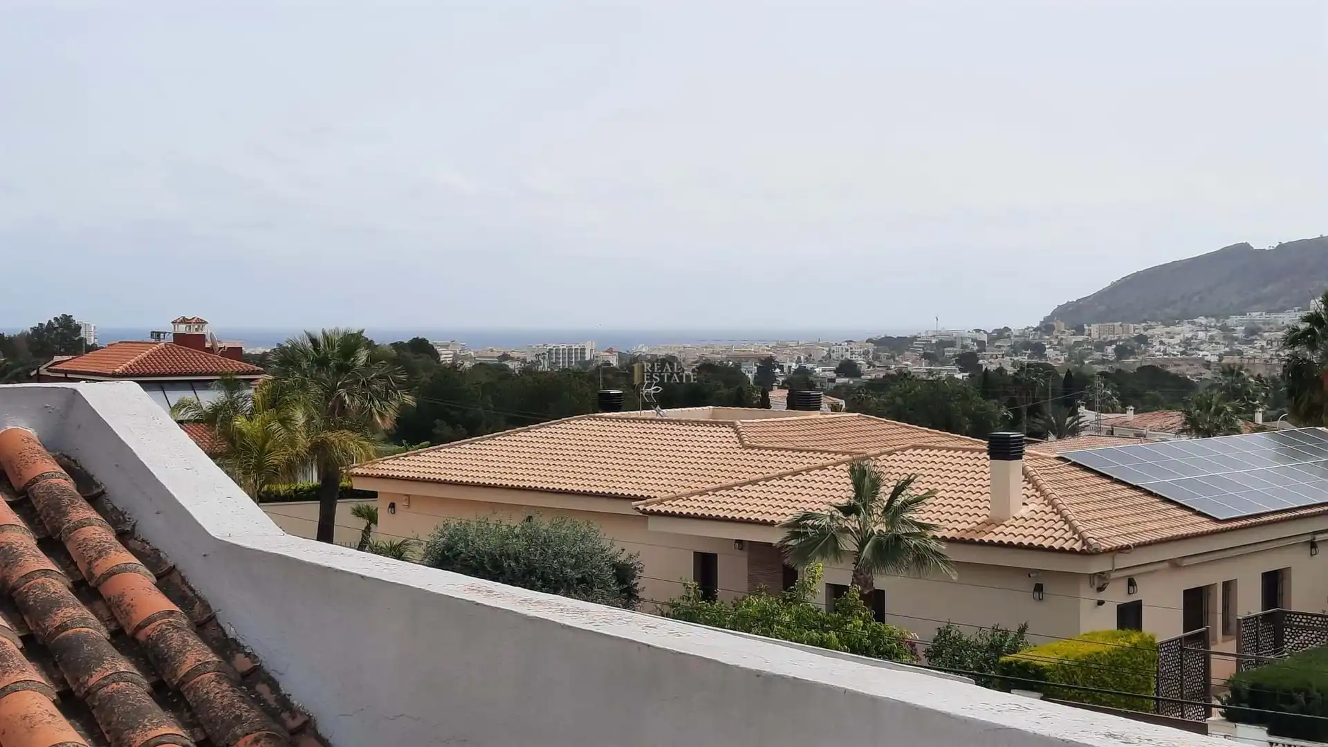 Exterior view of Houses for sale in L'Alfàs del Pi  with Air Conditioner, Heating and Terrace