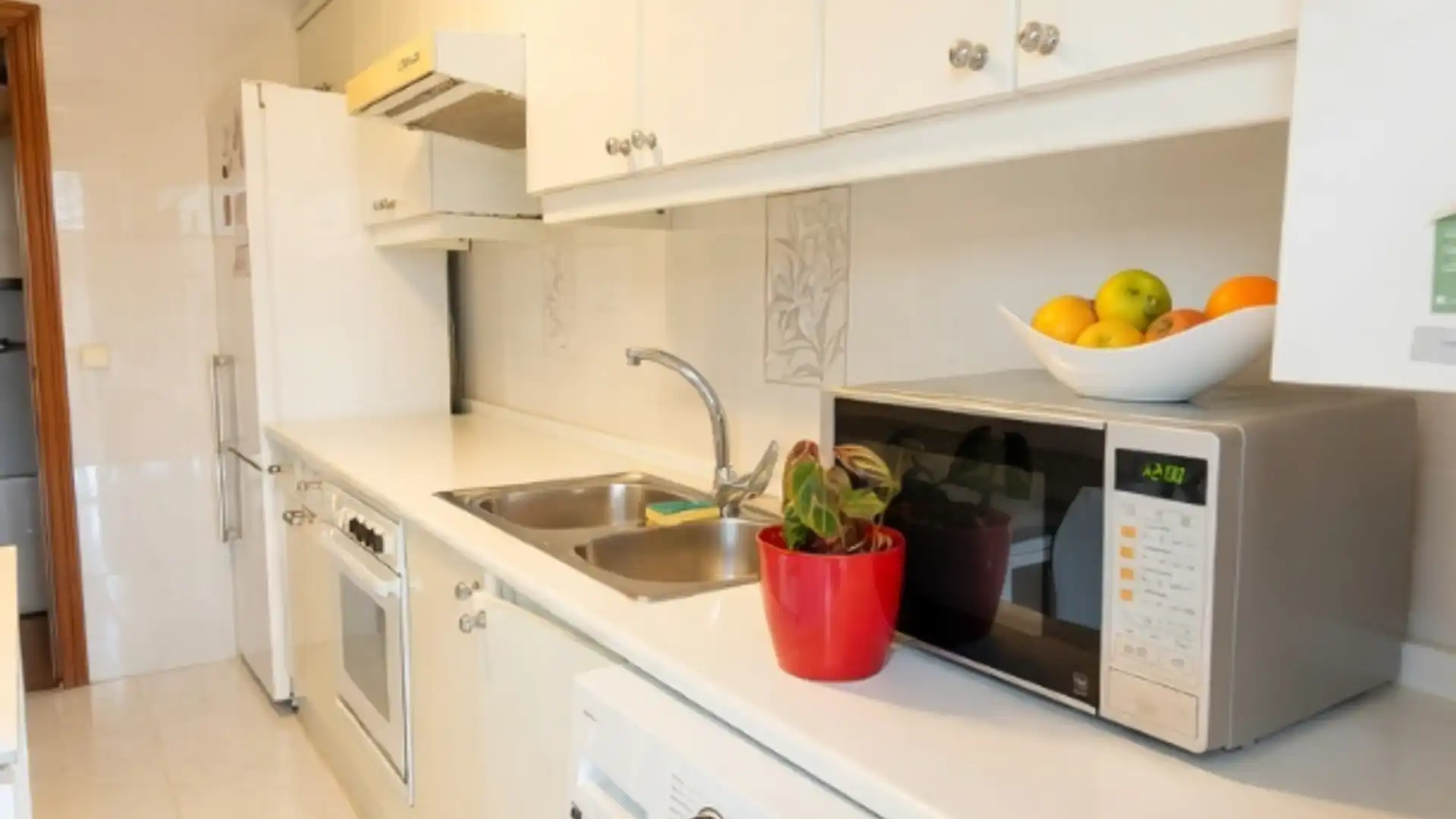 Kitchen of Flat for sale in  Madrid Capital  with Terrace and Furnished