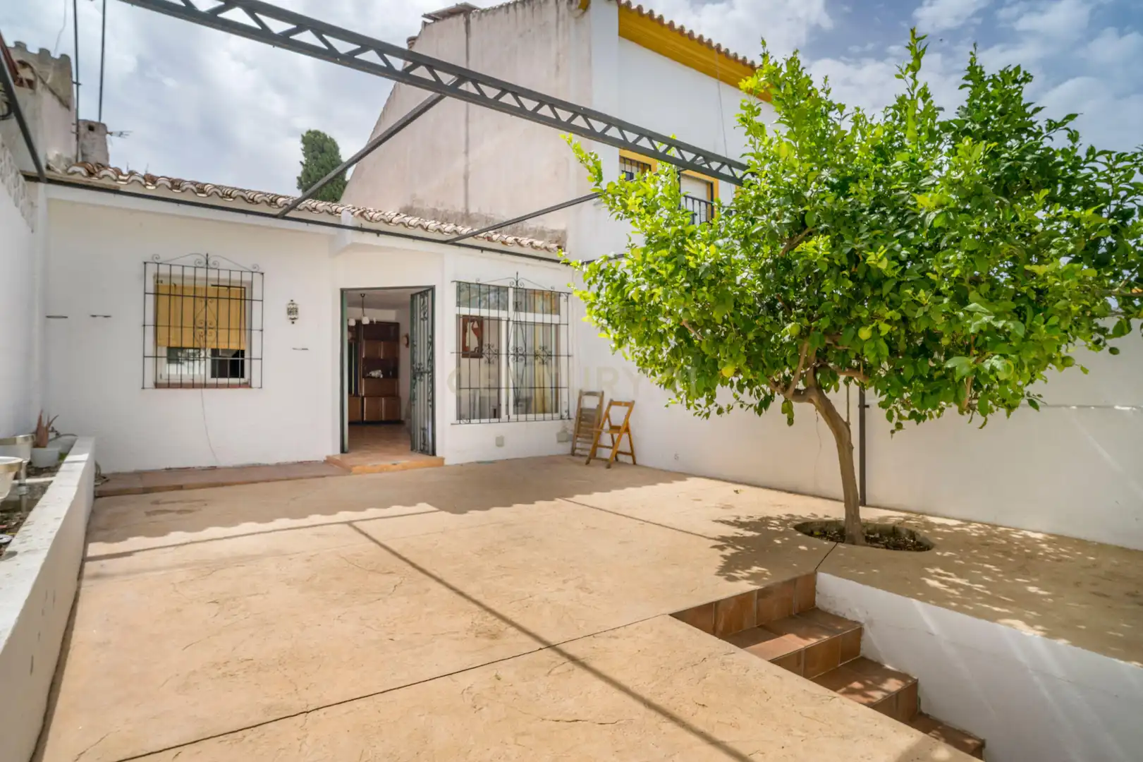 Vista exterior de Casa o chalet en venta en Marbella con Trastero y Horno