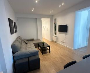 Sala d'estar de Pis de lloguer en  Zaragoza Capital amb Aire condicionat, Calefacció i Parquet