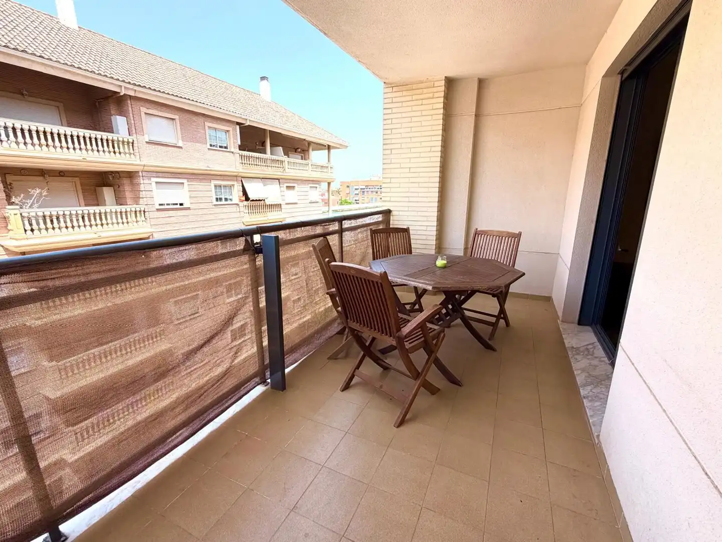 Terraza de Piso en venta en Catarroja con Terraza y Trastero