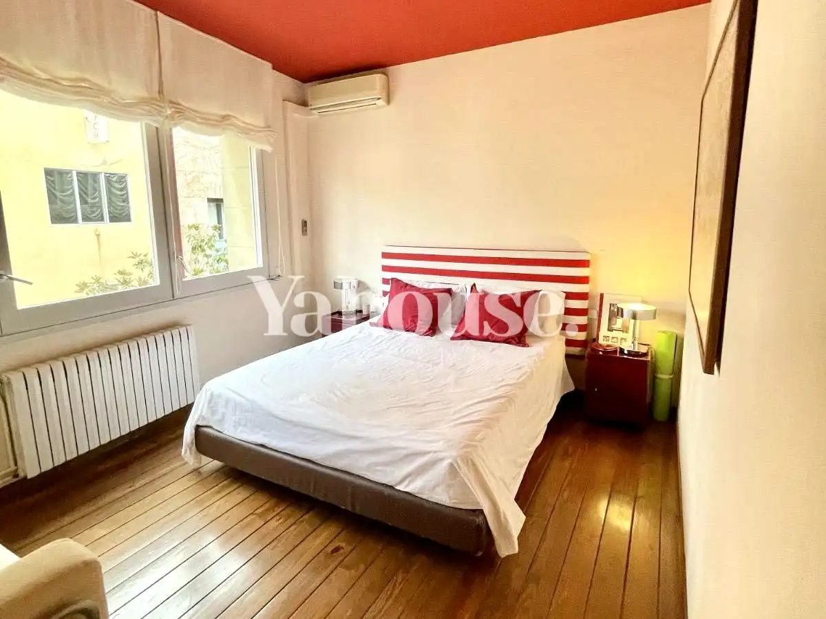 Bedroom of Duplexes for rent in Sabadell  with Air Conditioner, Terrace and Furnished