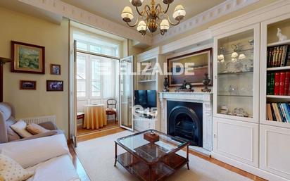 Bedroom of Flat for sale in Donostia - San Sebastián   with Heating, Storage room and Furnished