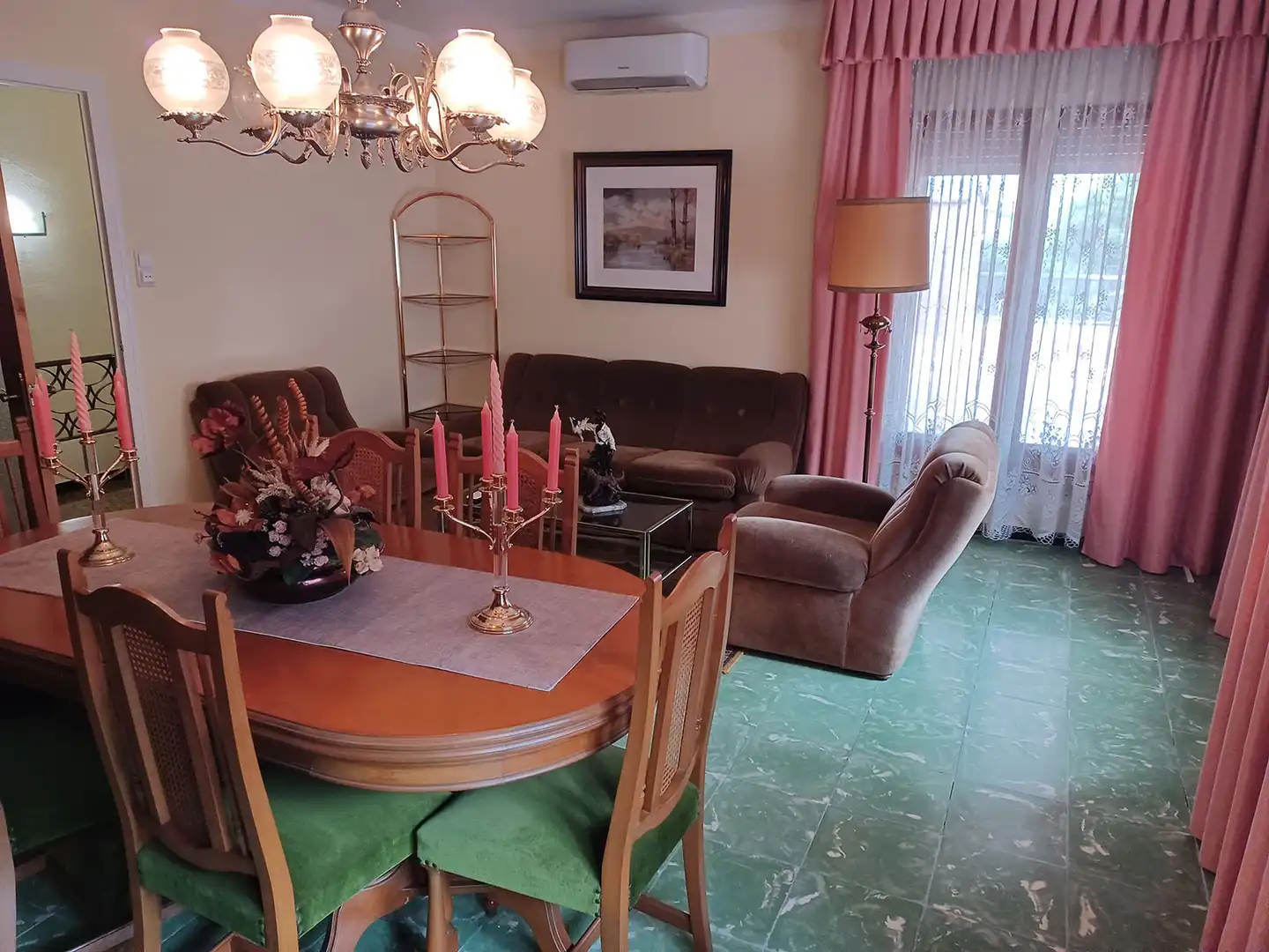 Sala d'estar de Casa o xalet en venda en Sant Climent Sescebes amb Aire condicionat, Calefacció i Jardí privat