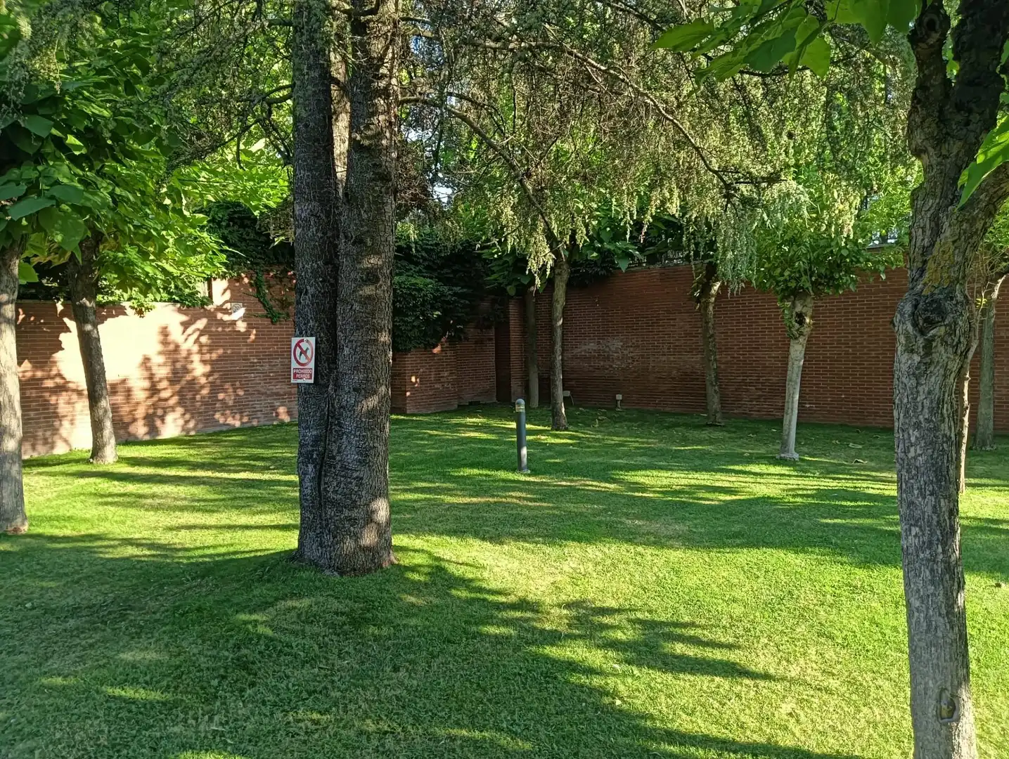 Piso en venta en Las Rozas de Madrid con Calefacción, Jardín privado y Piscina comunitaria