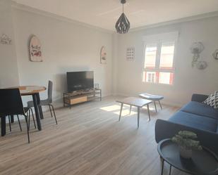 Sala d'estar de Pis de lloguer en  Valencia Capital amb Aire condicionat, Parquet i Moblat