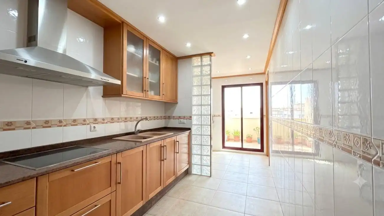Kitchen of Flat for sale in Carlet  with Balcony