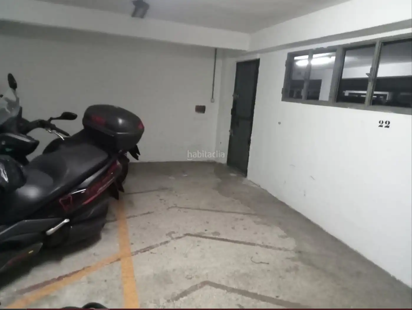 Motorradstellplatz zur Miete in Carrer del Periodista Gil Sumbiela 64, imagen 7